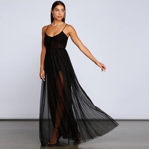 Windsor size xsmall Elegant Black Evening Gown